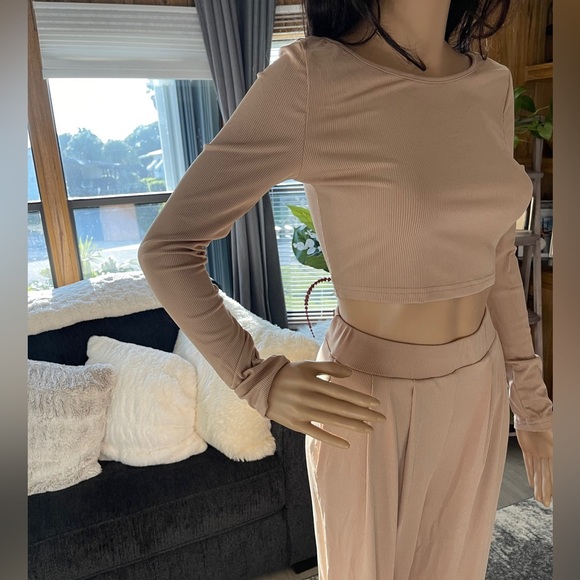 Women’s 2pcs Solid Skinny Crop To & Pleated Pants Size Large - Picture 5 of 12